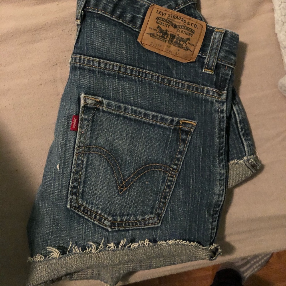 Levi’s shorts
